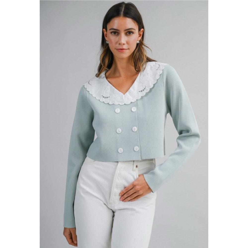 1141 • Seafoam Knit Double Breast Cardigan Top w/White Scallop Cotton Collar - Picture 2 of 11